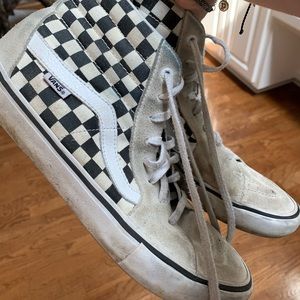 High Top Vans Men’s Size 11.5 White and Black